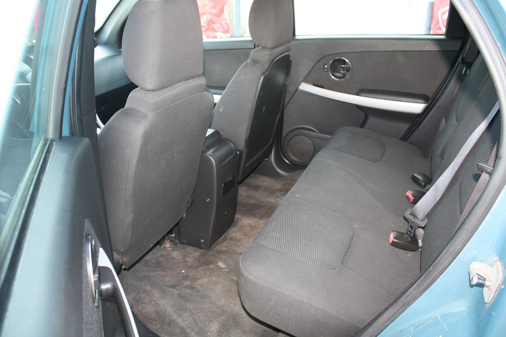 2008 Pontiac Torrent Image 17