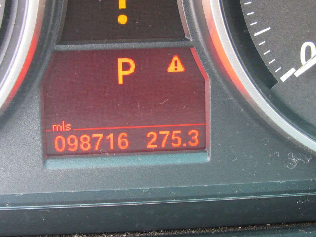 2011 BMW 3 Series Image 10