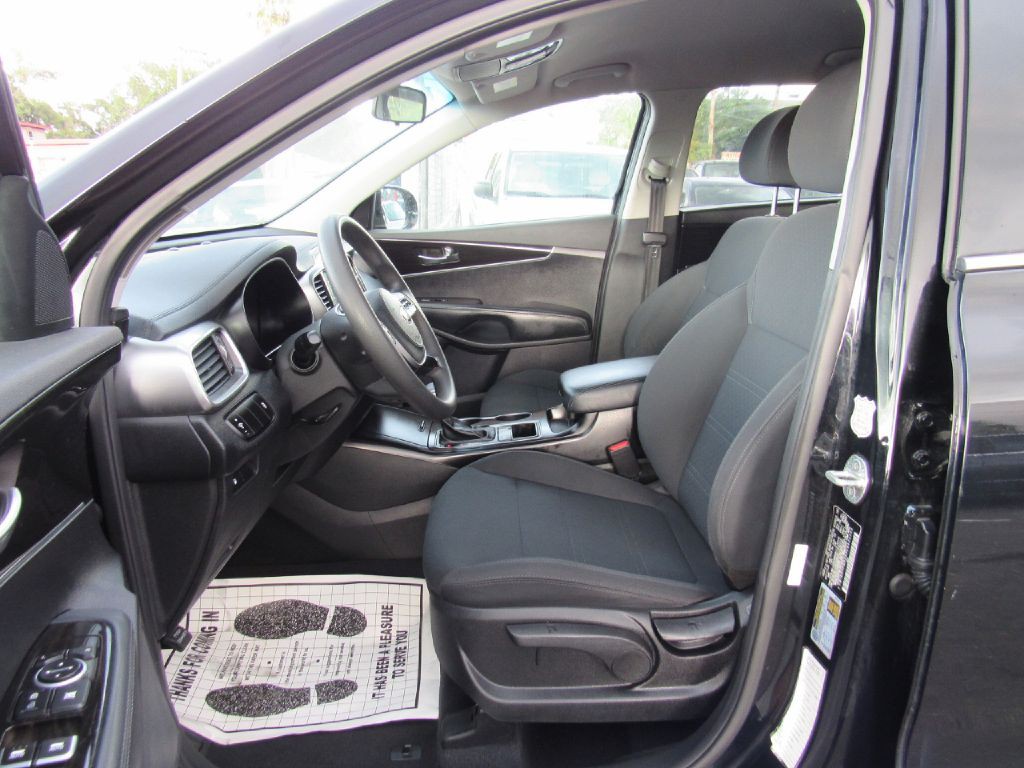 2020 Kia Sorento Image 11