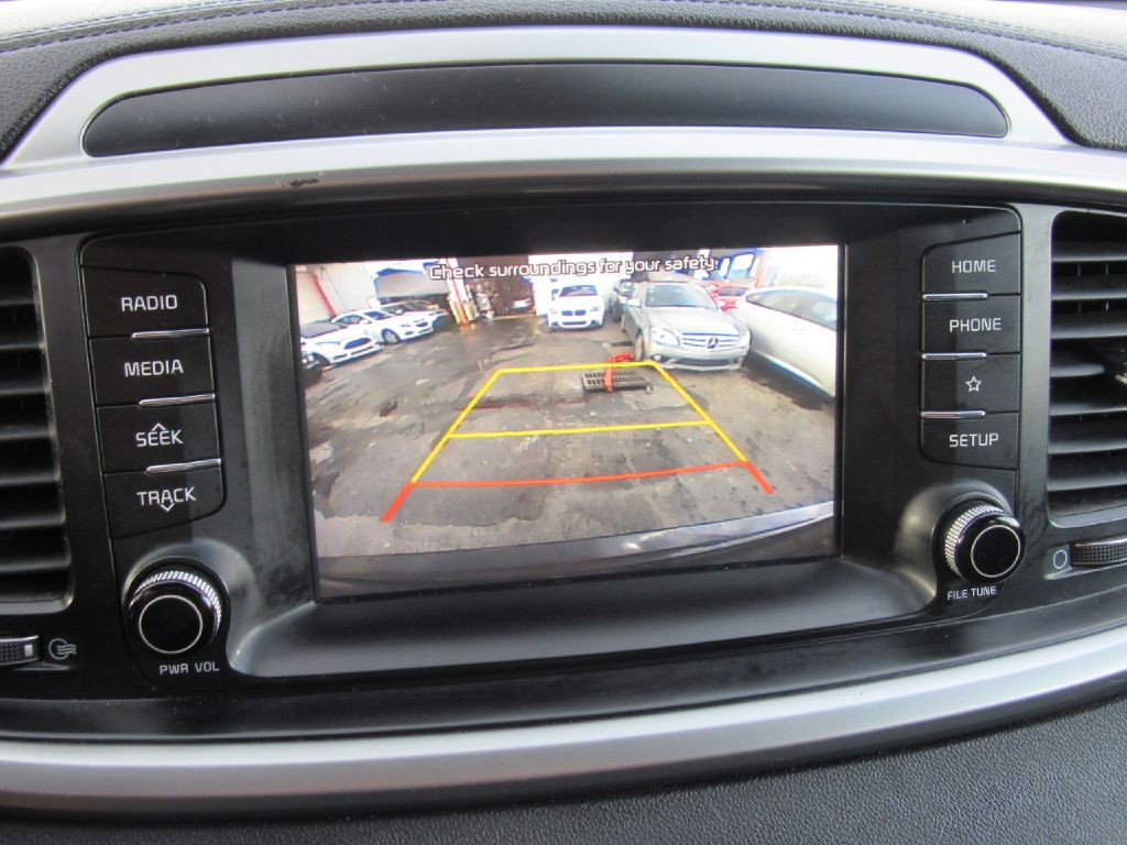 2020 Kia Sorento Image 19