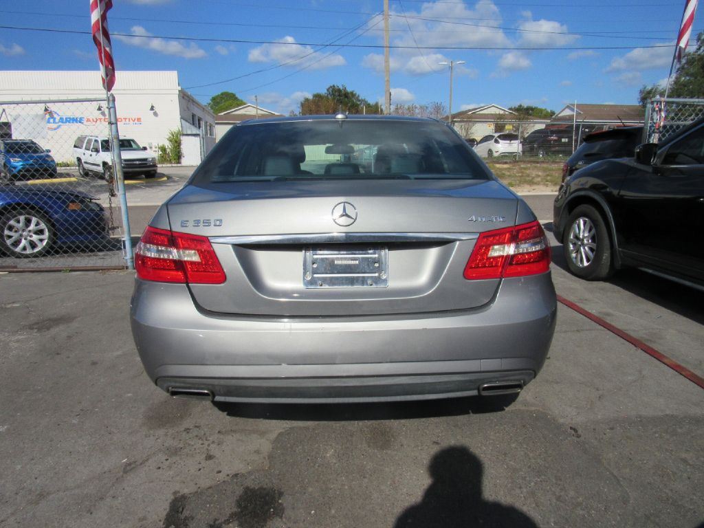 2011 Mercedes-Benz E-Class Image 7