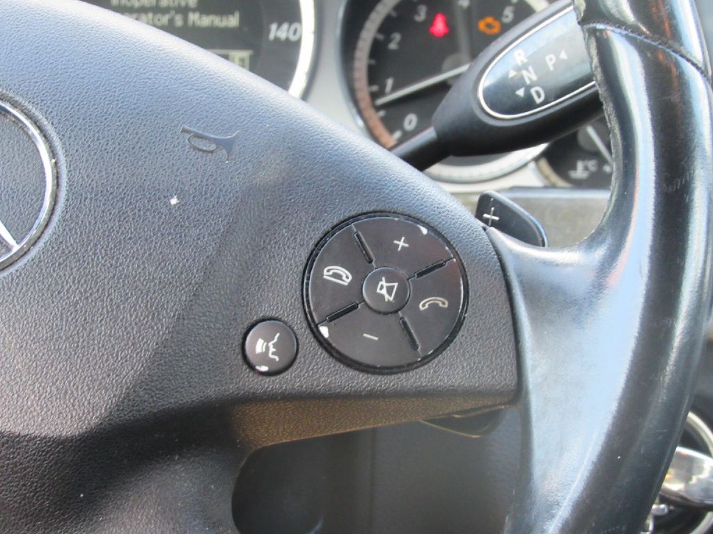 2011 Mercedes-Benz E-Class Image 16