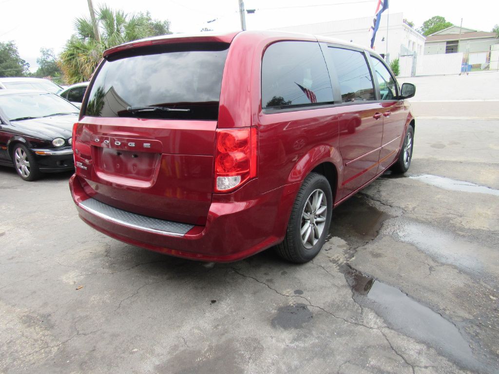 2015 Dodge Grand Caravan Image 6