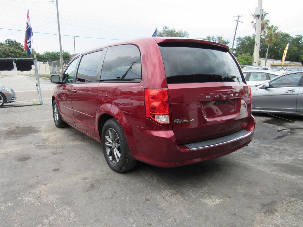 2015 Dodge Grand Caravan Image 8
