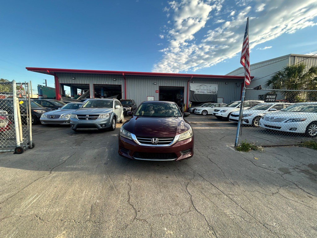 2014 Honda Accord Image 1