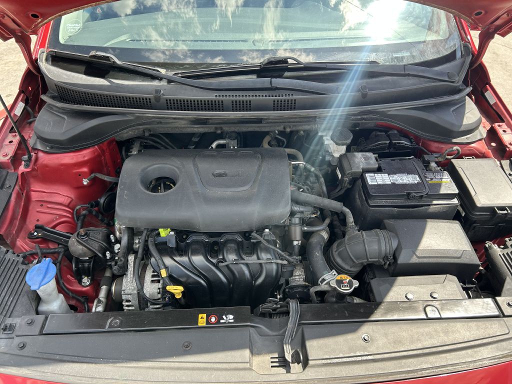 2018 Hyundai Accent Image 19