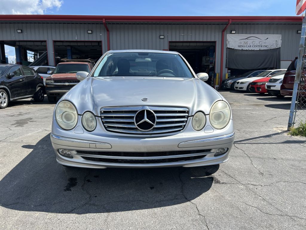 2006 Mercedes-Benz E-Class Image 2