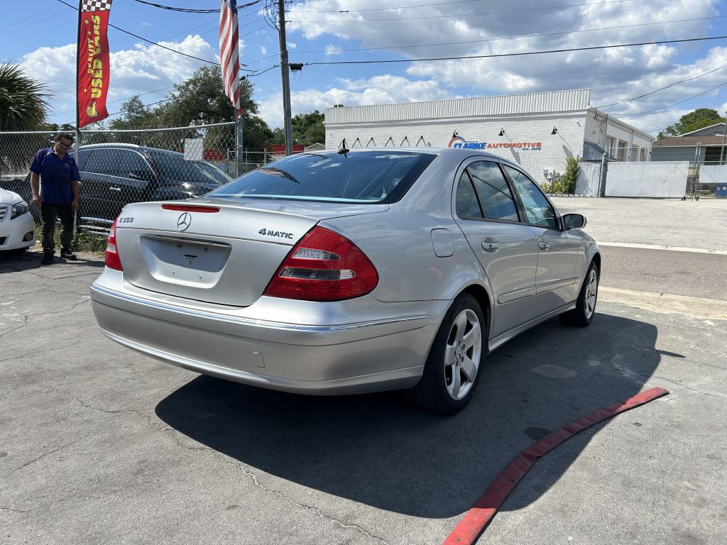 2006 Mercedes-Benz E-Class Image 6