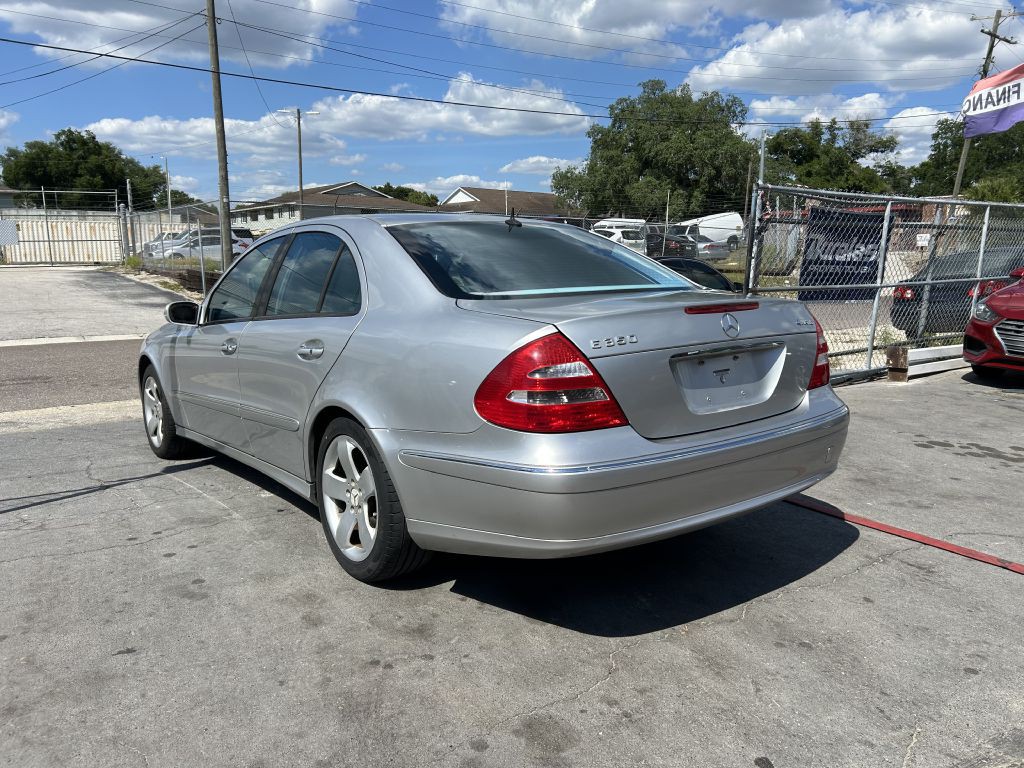 2006 Mercedes-Benz E-Class Image 8