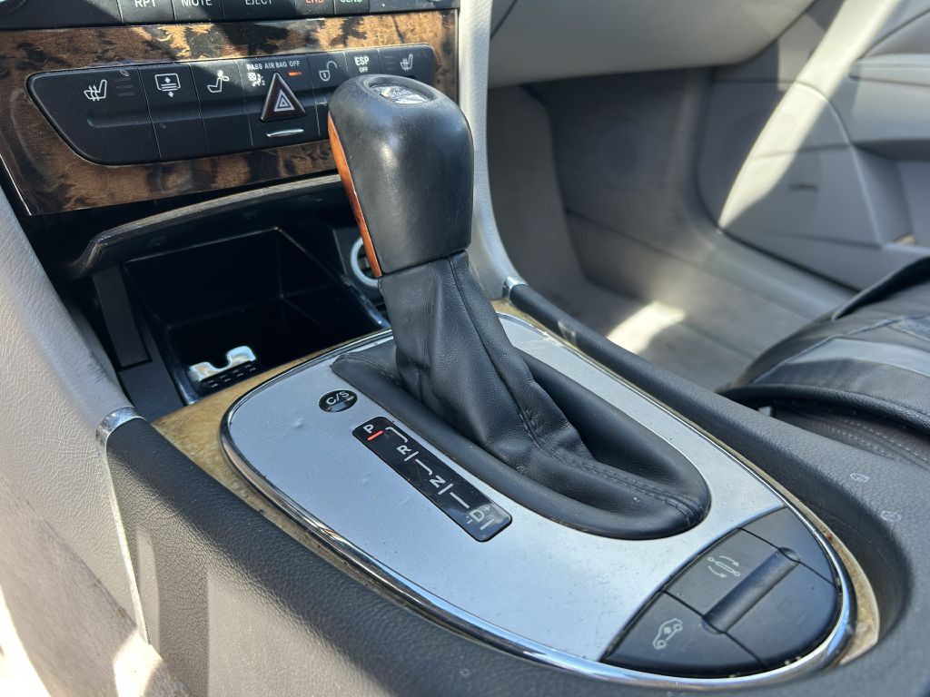 2006 Mercedes-Benz E-Class Image 19