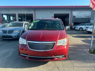 Image for 2015 Chrysler Town & Country Limited ID: 7374509