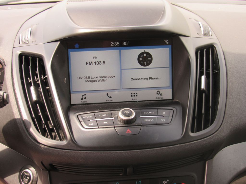 2019 Ford Escape Image 16