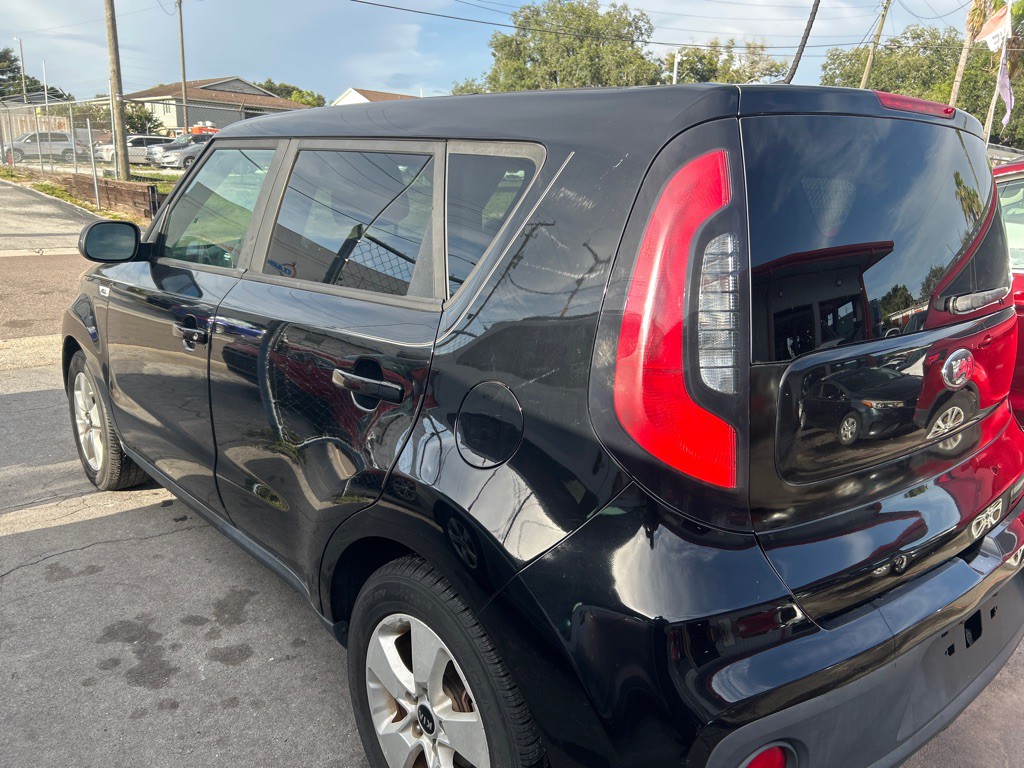 2017 Kia Soul Image 5