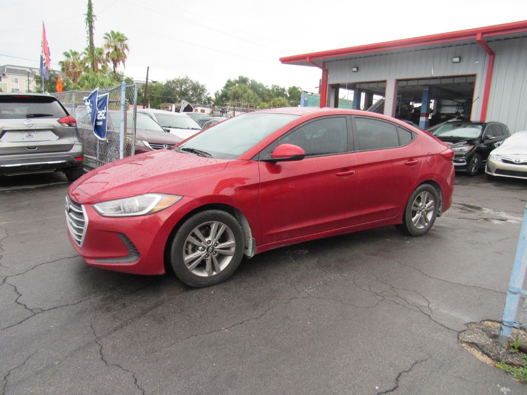2017 Hyundai Elantra Image 4