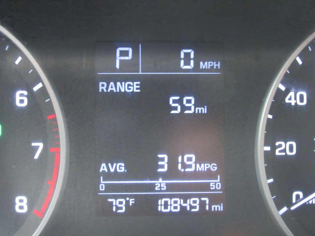 2017 Hyundai Elantra Image 11