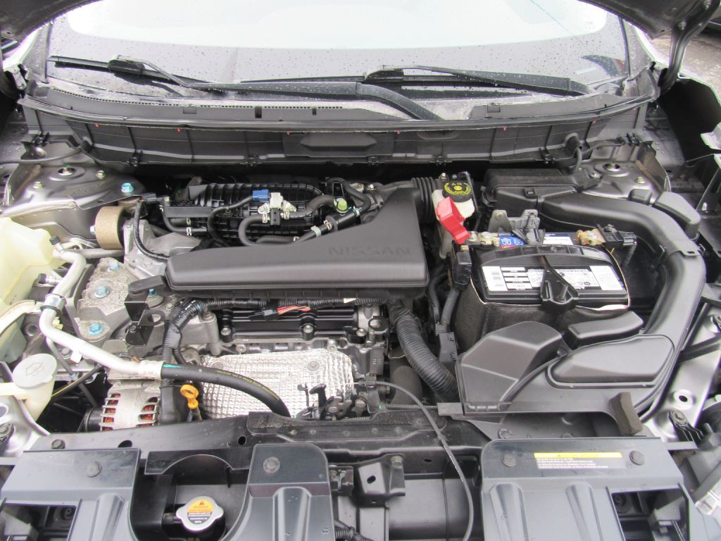 2018 Nissan Rogue Image 19