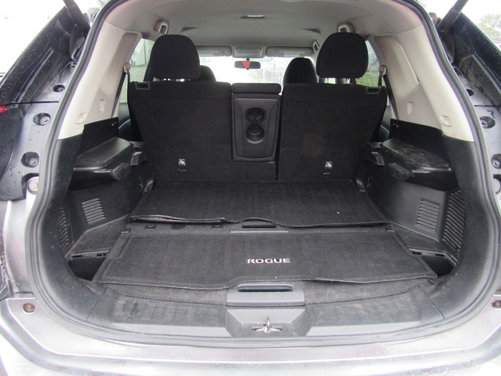 2018 Nissan Rogue Image 20