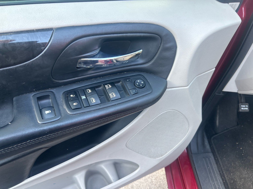 2015 Dodge Grand Caravan Image 7