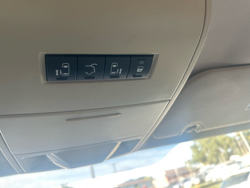 2015 Dodge Grand Caravan Image 9