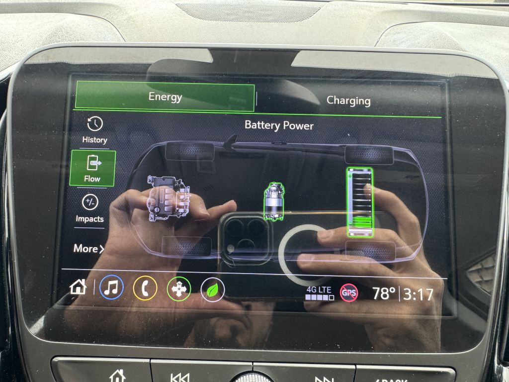 2019 Chevrolet Volt Image 24