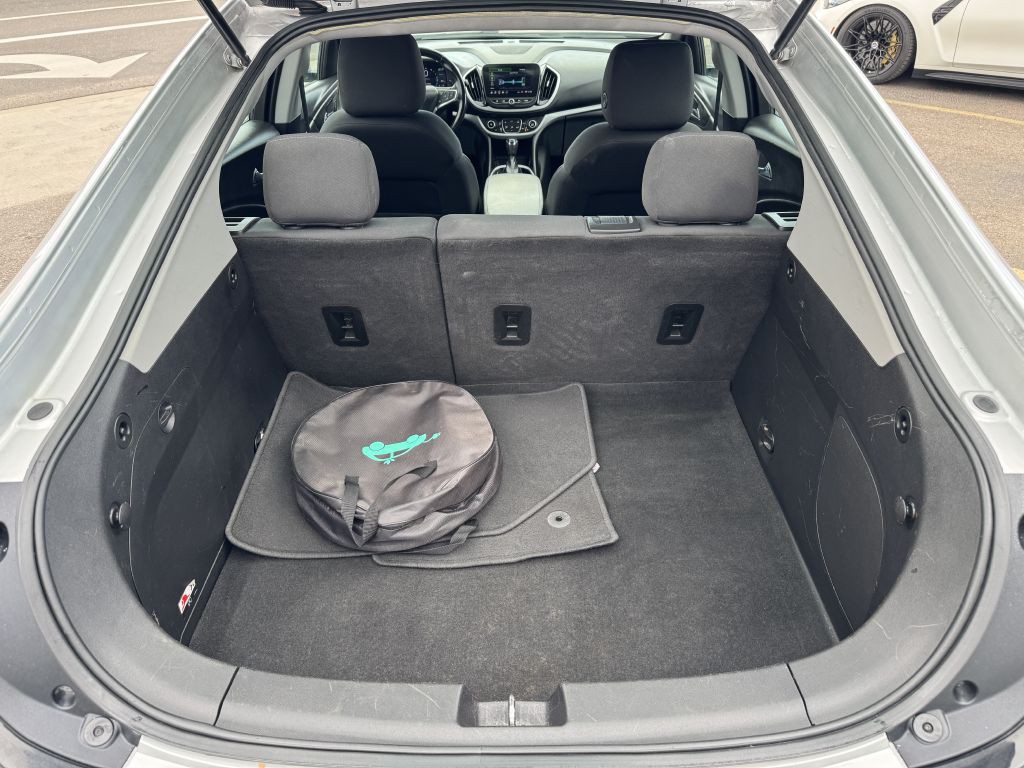 2019 Chevrolet Volt Image 28