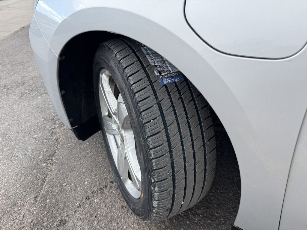 2019 Chevrolet Volt Image 30