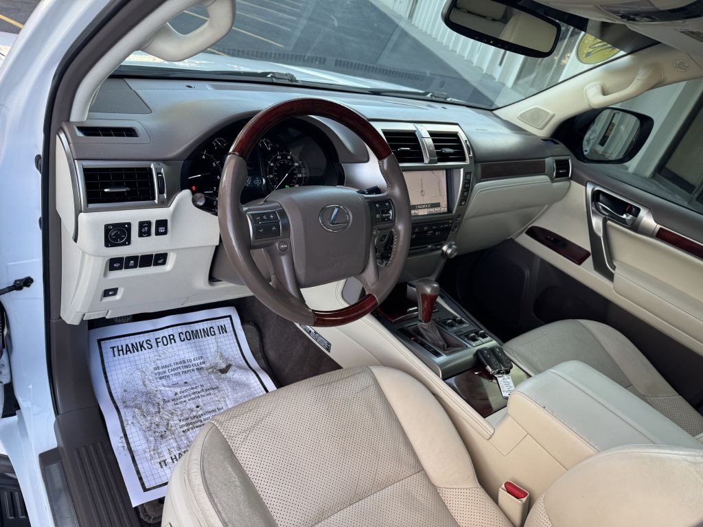 2013 Lexus GX 460 Image 14