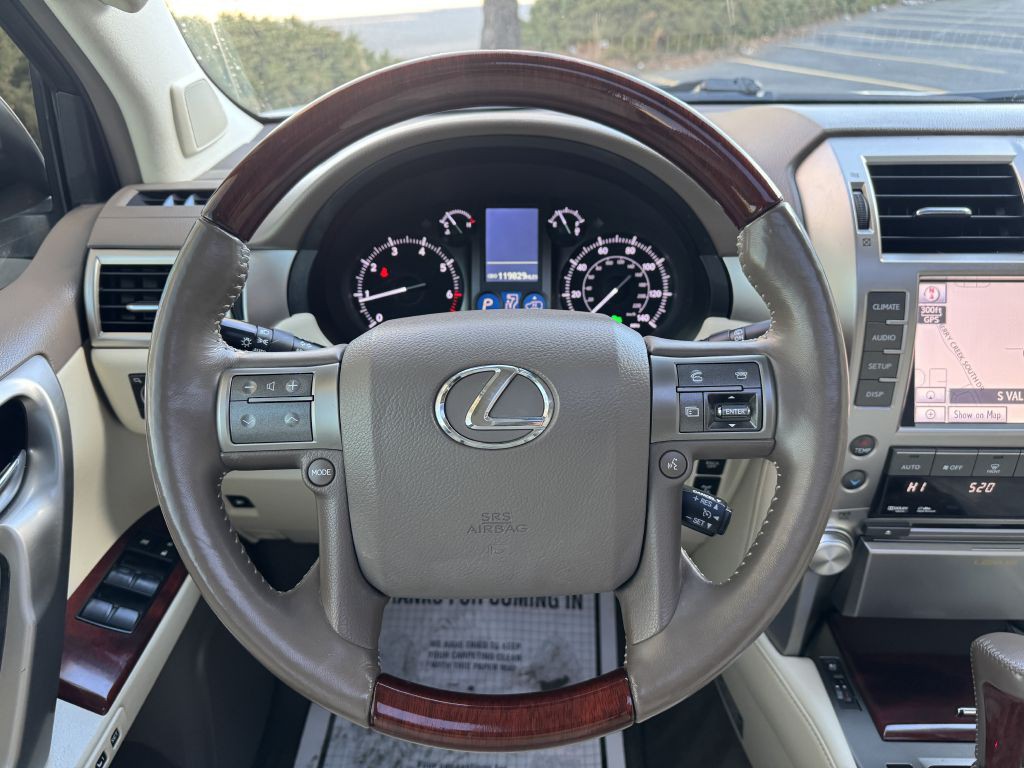 2013 Lexus GX 460 Image 23