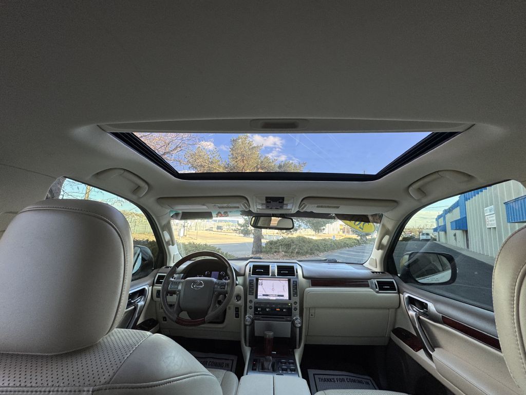 2013 Lexus GX 460 Image 27