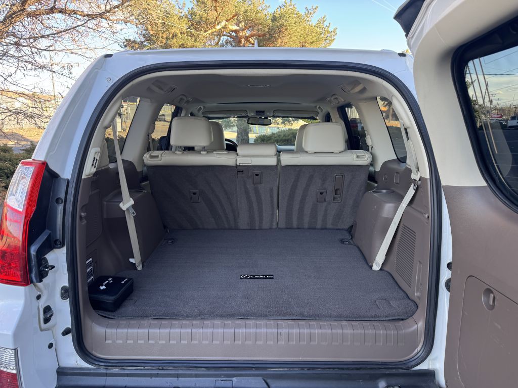 2013 Lexus GX 460 Image 34