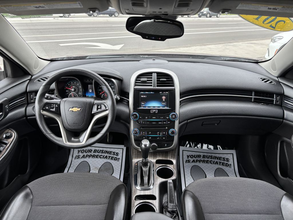 2014 Chevrolet Malibu Image 17