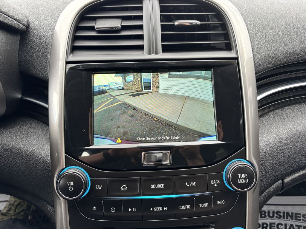 2014 Chevrolet Malibu Image 24