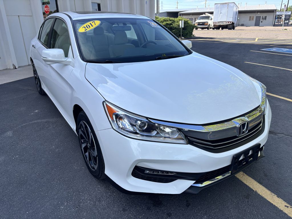 2017 Honda Accord Image 9