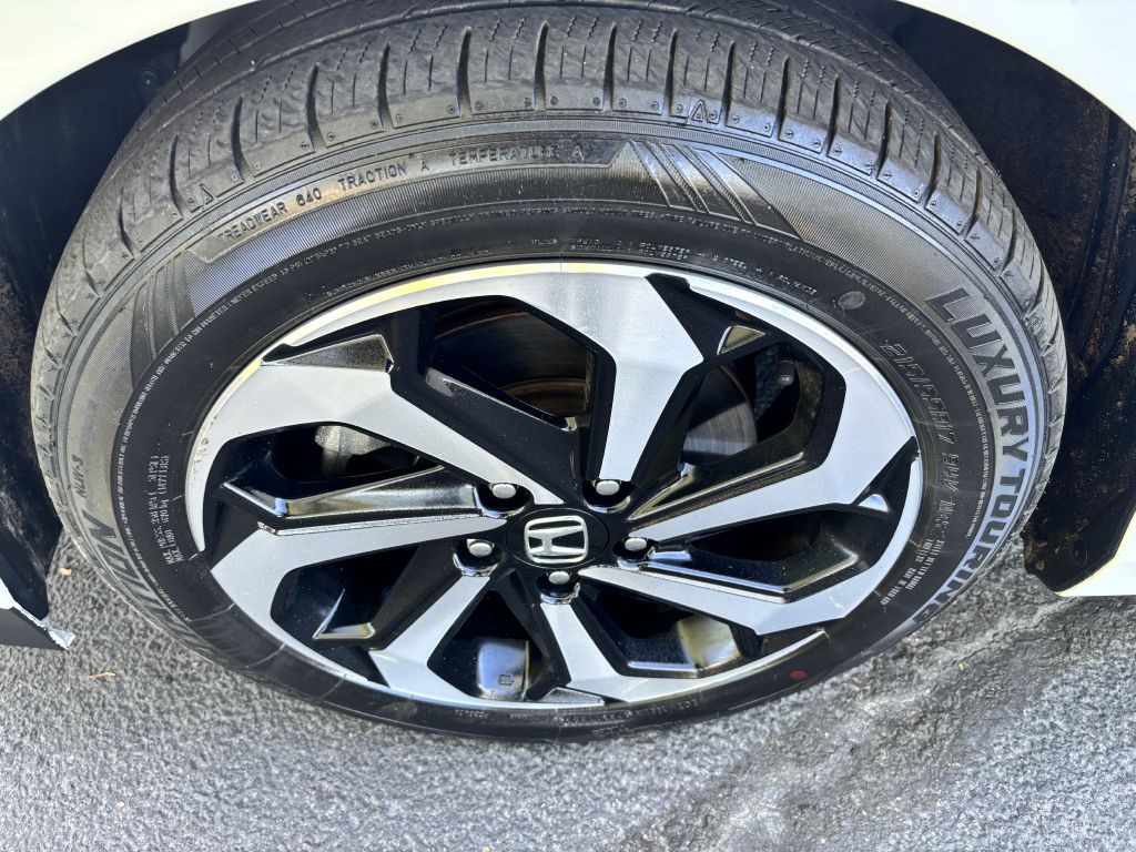2017 Honda Accord Image 26