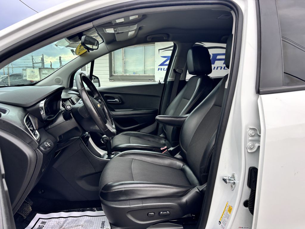 2022 Chevrolet Trax Image 12