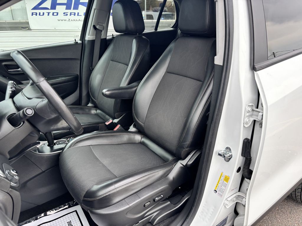 2022 Chevrolet Trax Image 13