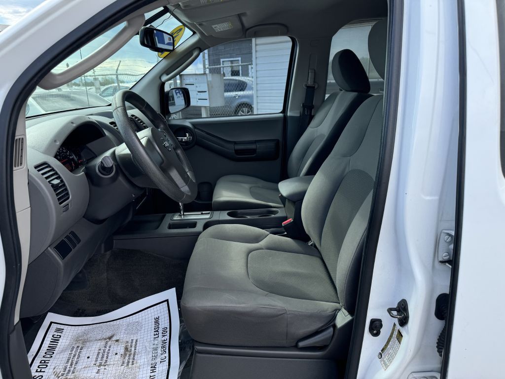 2012 Nissan Xterra Image 11