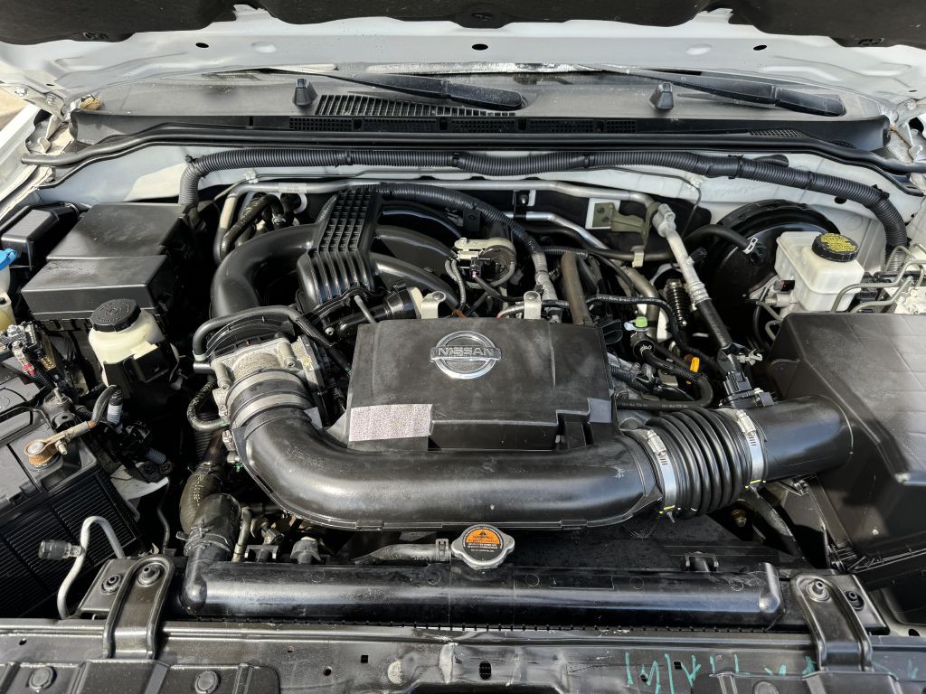 2012 Nissan Xterra Image 22