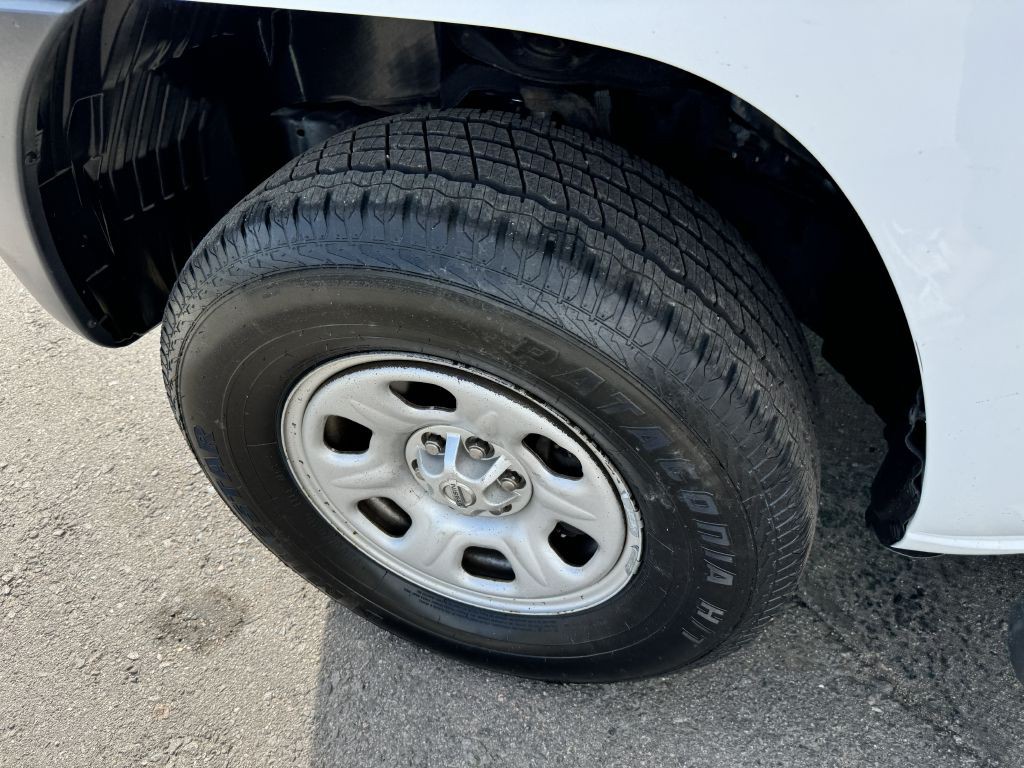 2012 Nissan Xterra Image 24