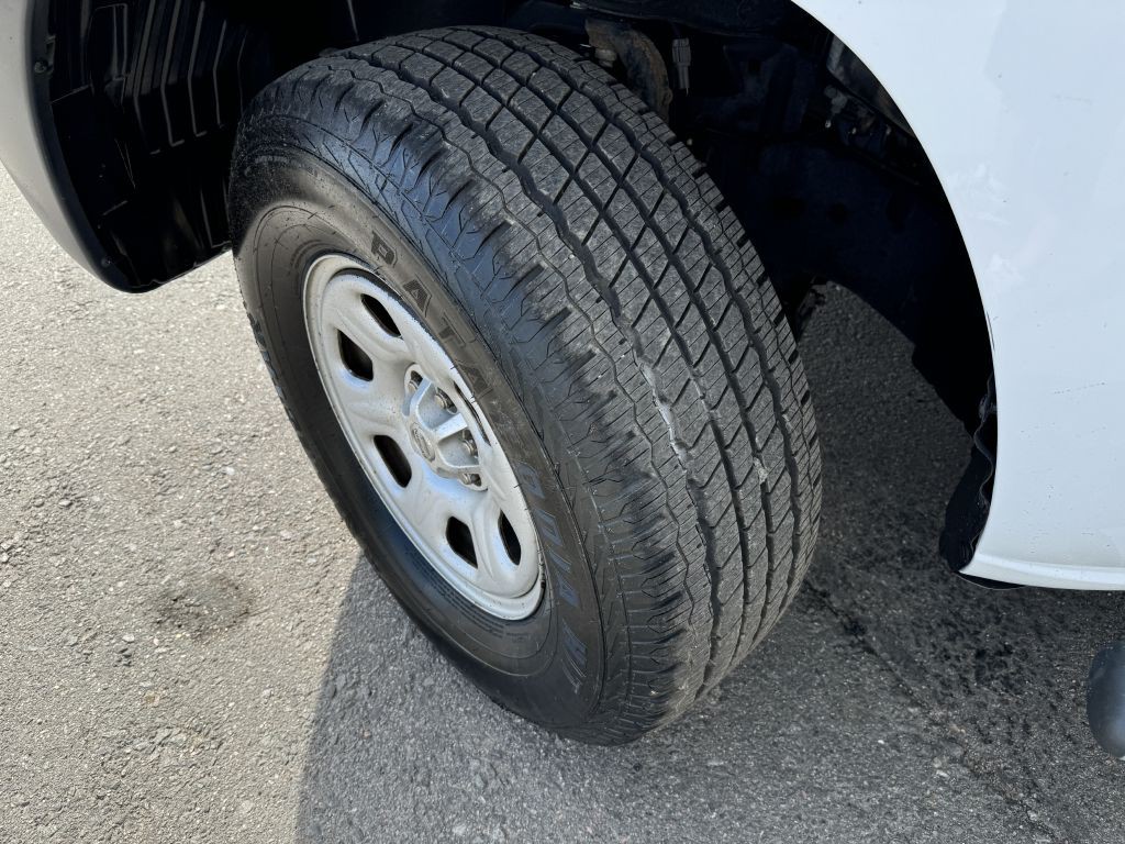2012 Nissan Xterra Image 25