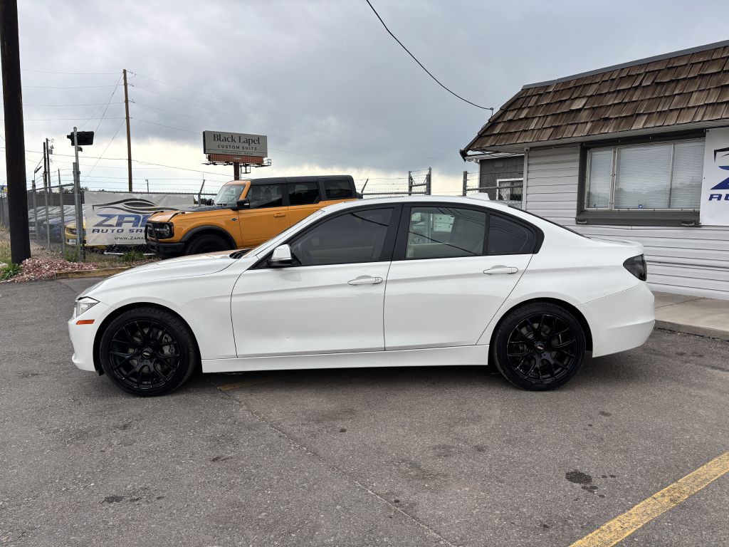 2014 BMW 3 Series Image 4