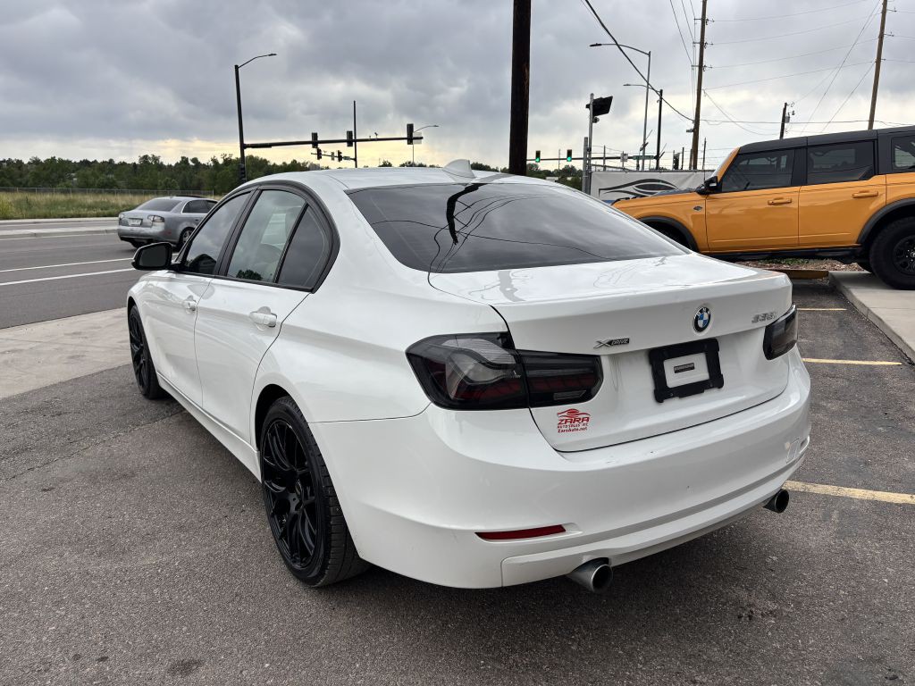 2014 BMW 3 Series Image 5