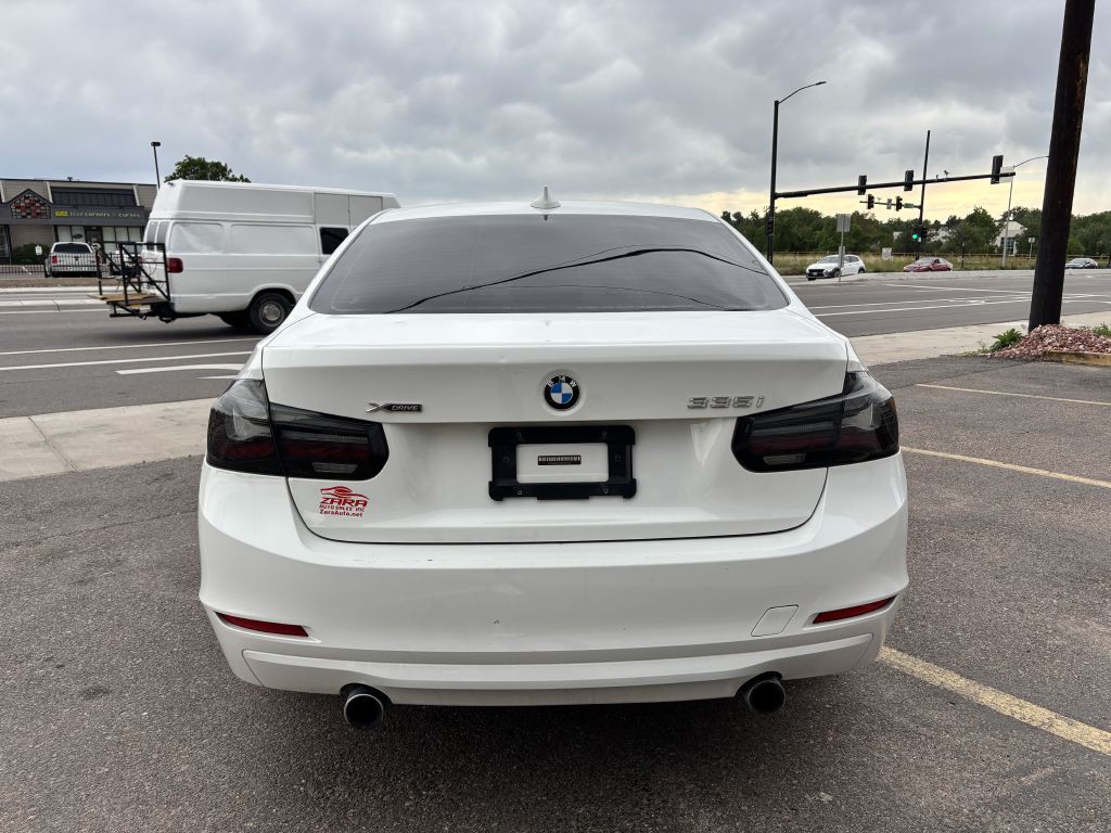 2014 BMW 3 Series Image 6