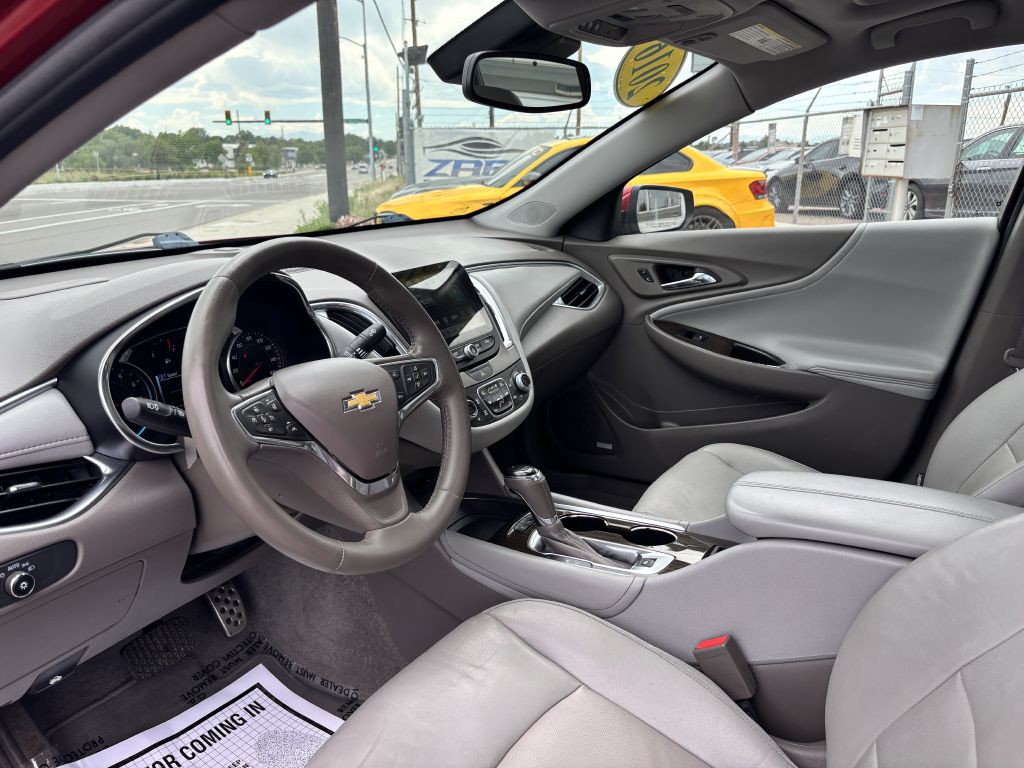 2016 Chevrolet Malibu Image 11