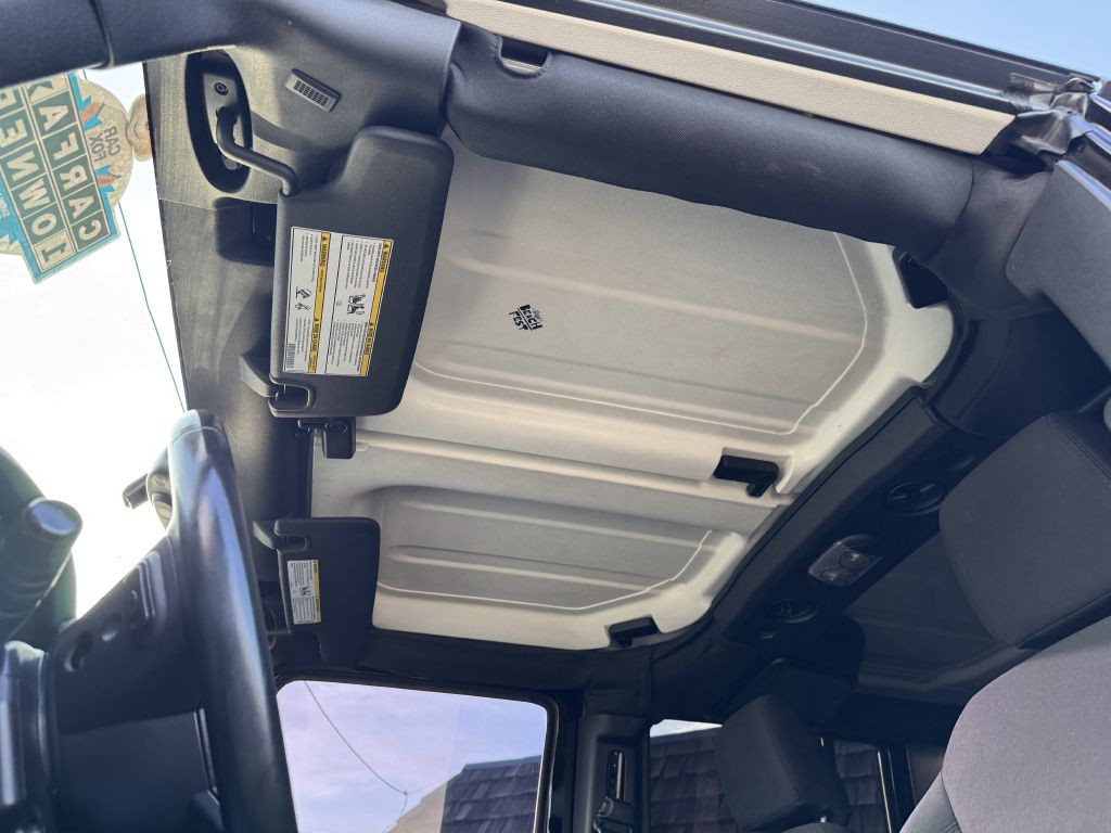2018 Jeep Wrangler Image 16