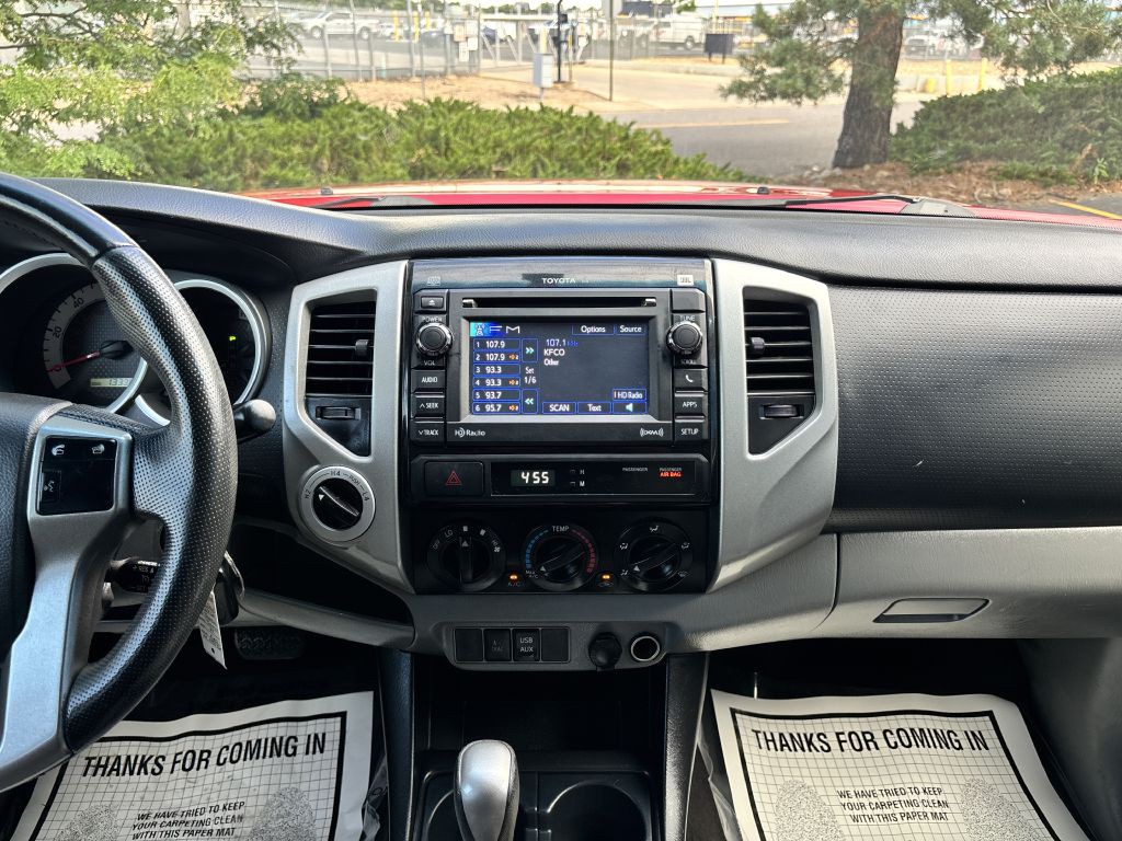 2012 Toyota Tacoma Image 16