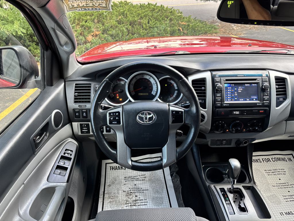 2012 Toyota Tacoma Image 18