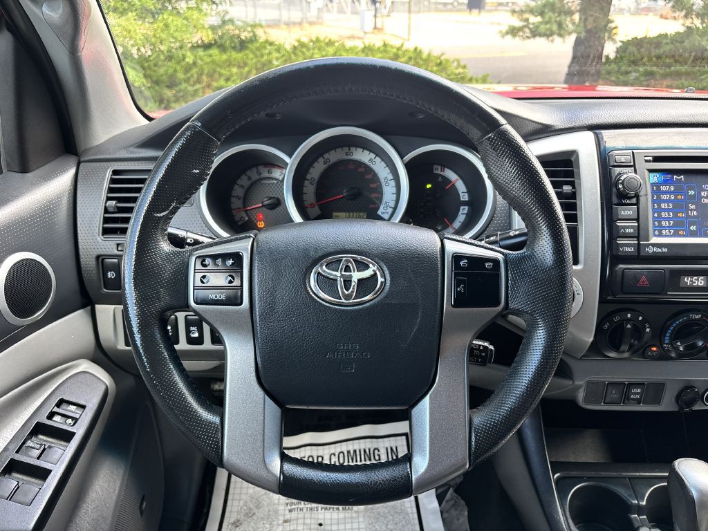 2012 Toyota Tacoma Image 19