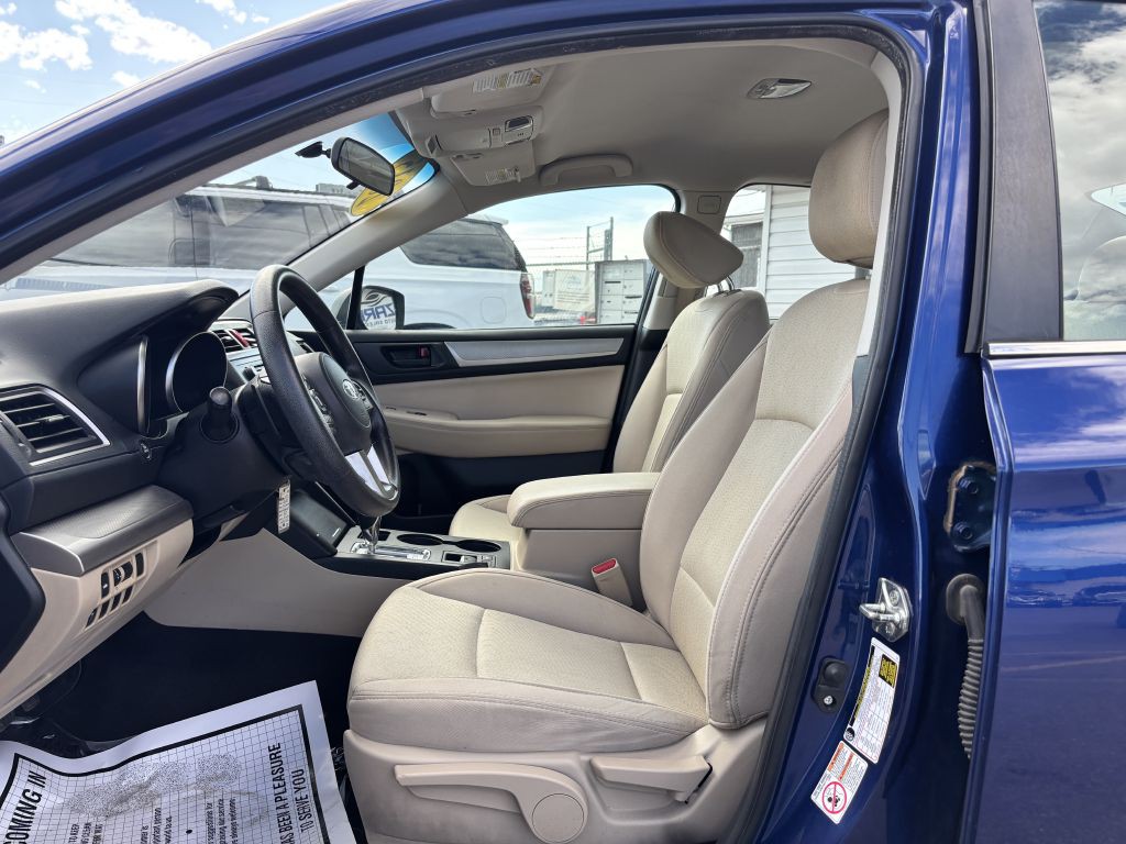2015 Subaru Legacy Image 11