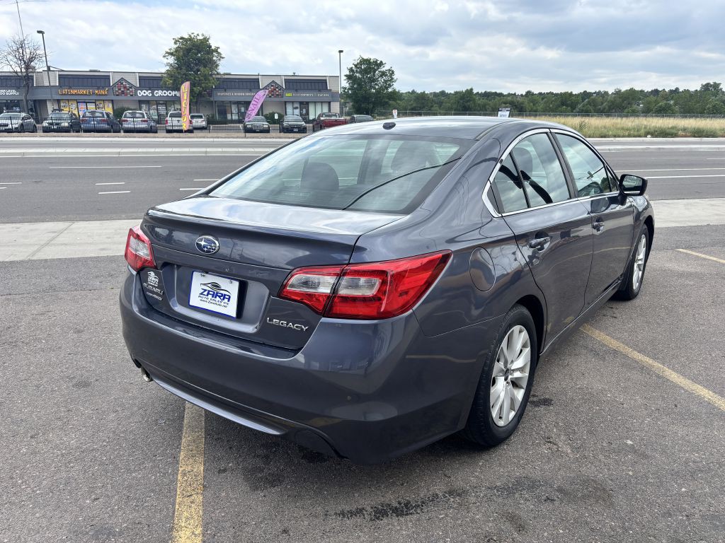 2015 Subaru Legacy Image 7